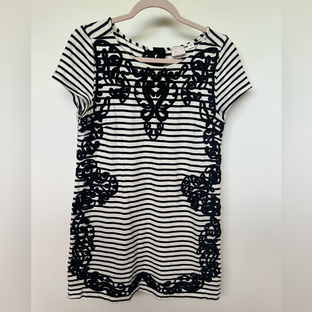 Anthropologie Dress. Classic Cream and Black Stripe. Bow Ribbon Tie. Size M.